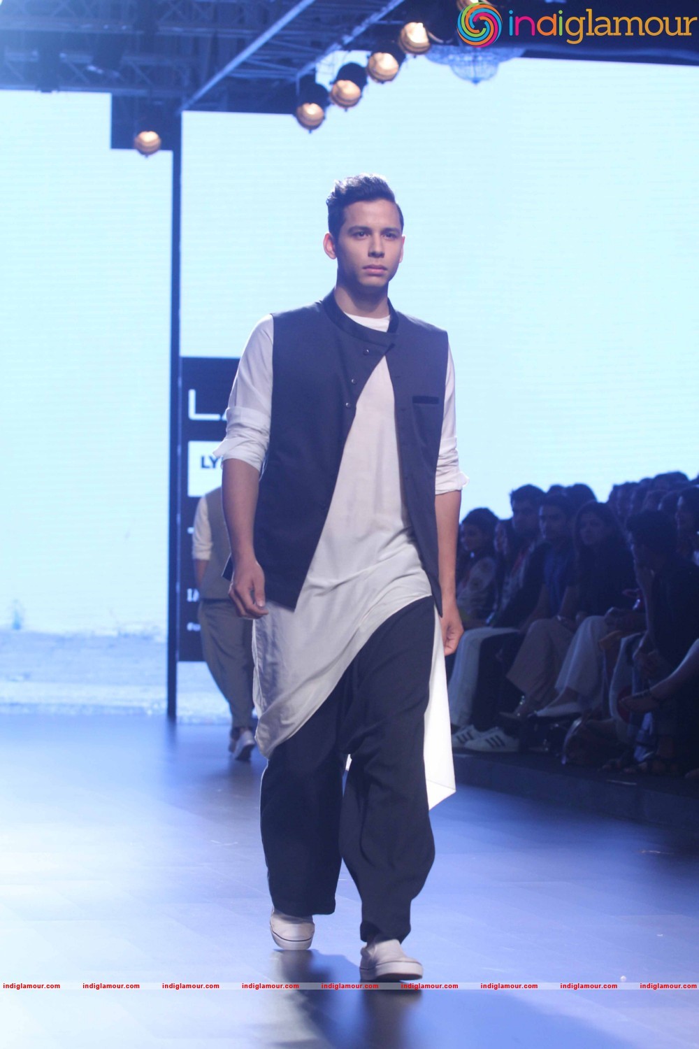 LFW Day 3 Show By Antar Agni Event hd photo
