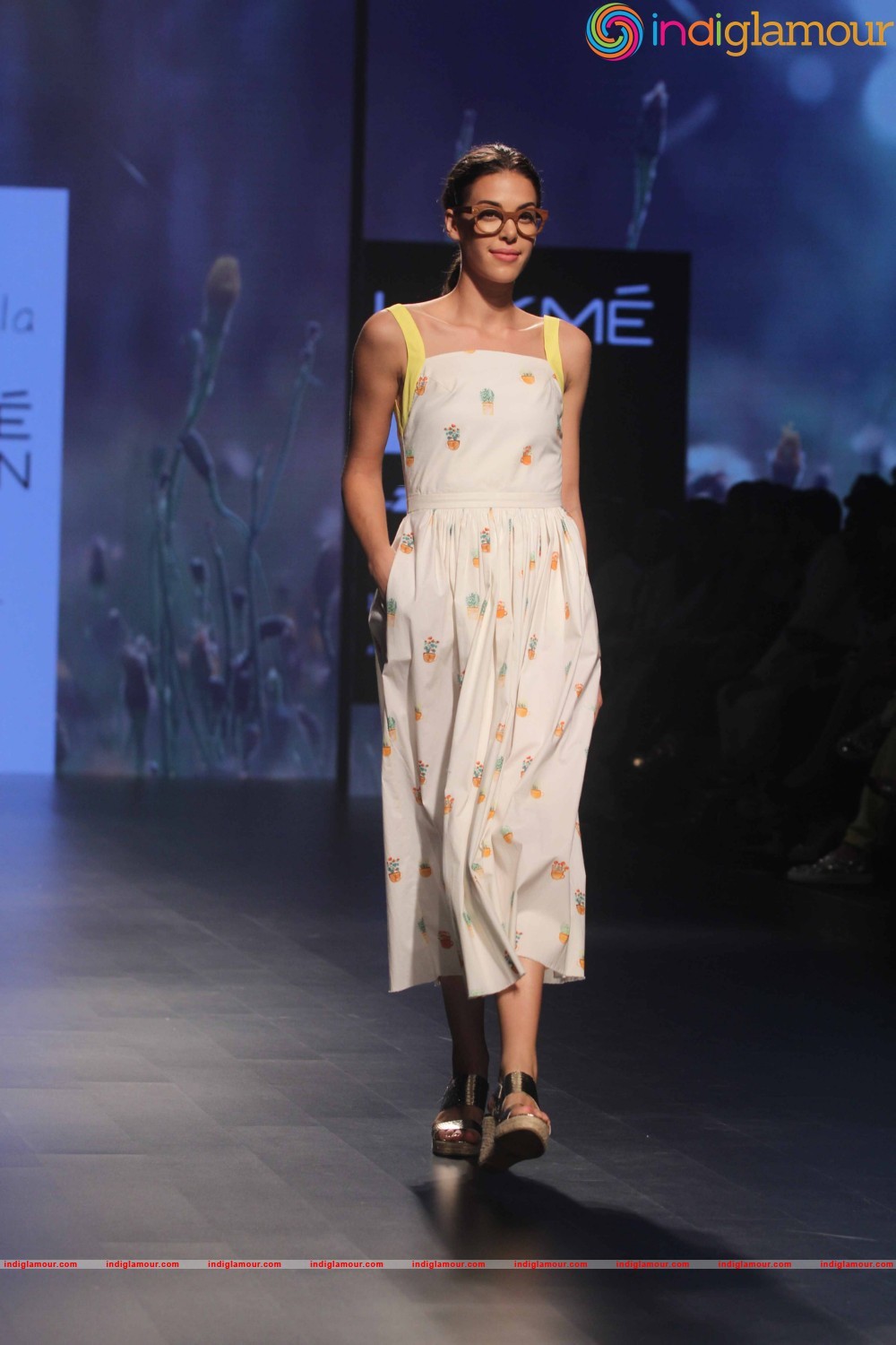 LFW Day 3 Show By Niskha Lulla Event hd photo