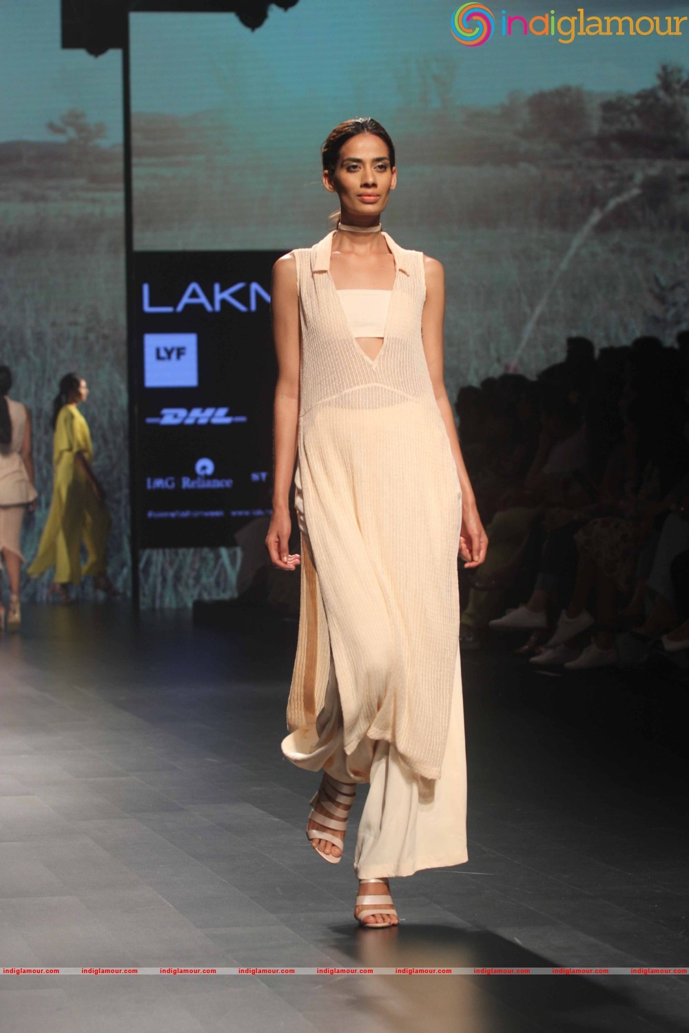 LFW Day 3 Show By Niskha Lulla Event hd photo