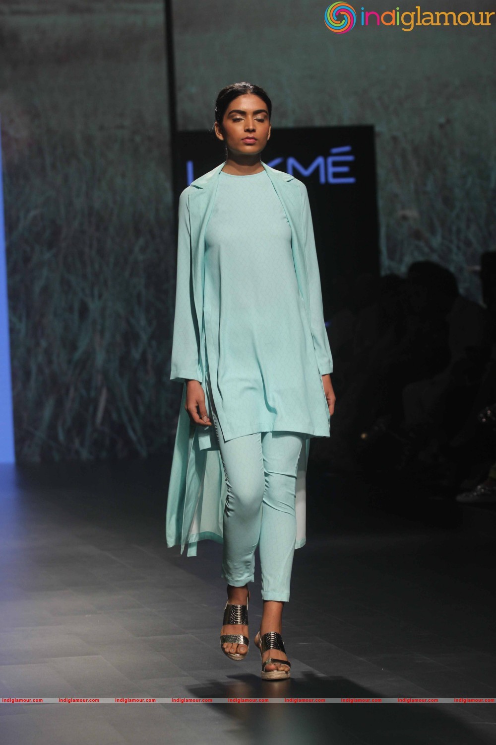 LFW Day 3 Show By Niskha Lulla Event hd photo