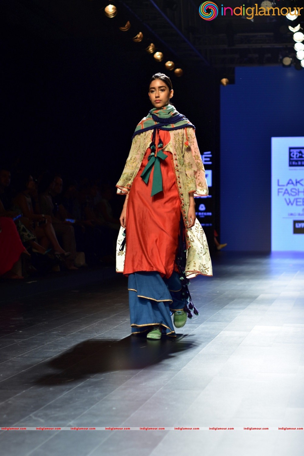 LFW Day 3 Show By Urvashi kaur Event hd photo