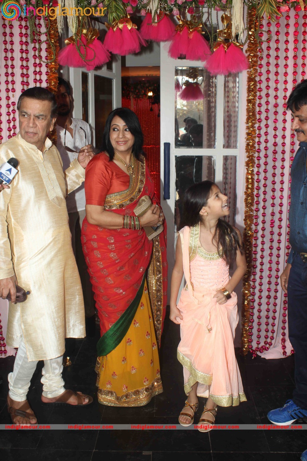Bipasha Basu and Karan Singh Grover Mehendi Ceremony Event hd photo