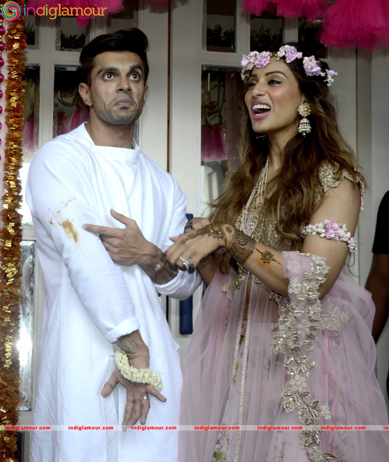 Bipasha Basu and Karan Singh Grover Mehendi Ceremony Event hd photo