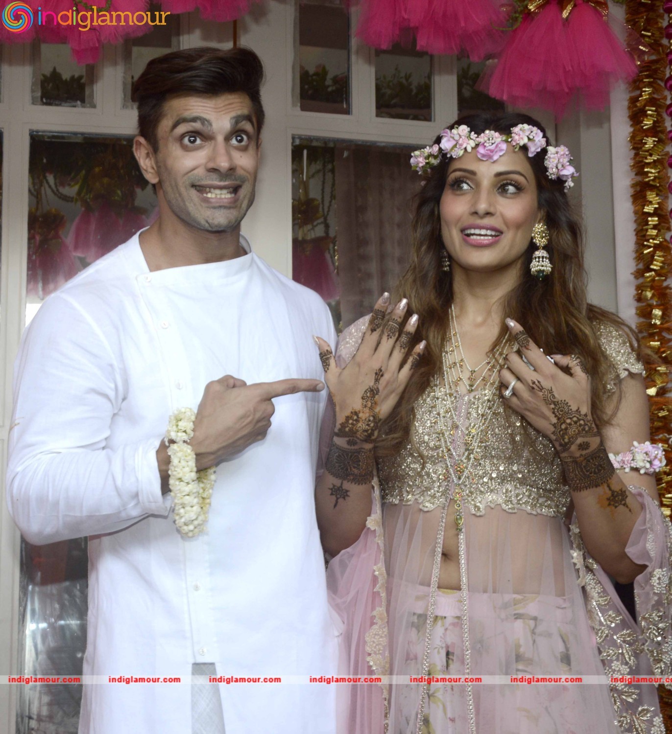 Bipasha Basu and Karan Singh Grover Mehendi Ceremony Event hd photo