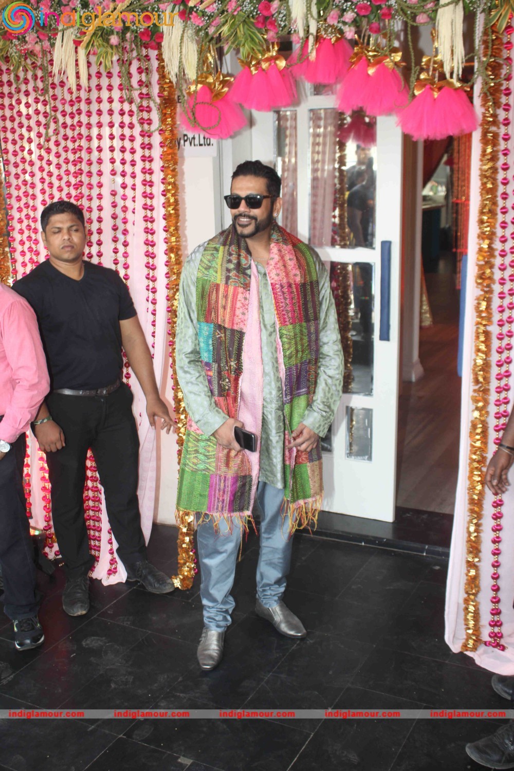 Bipasha Basu and Karan Singh Grover Mehendi Ceremony Event hd photo