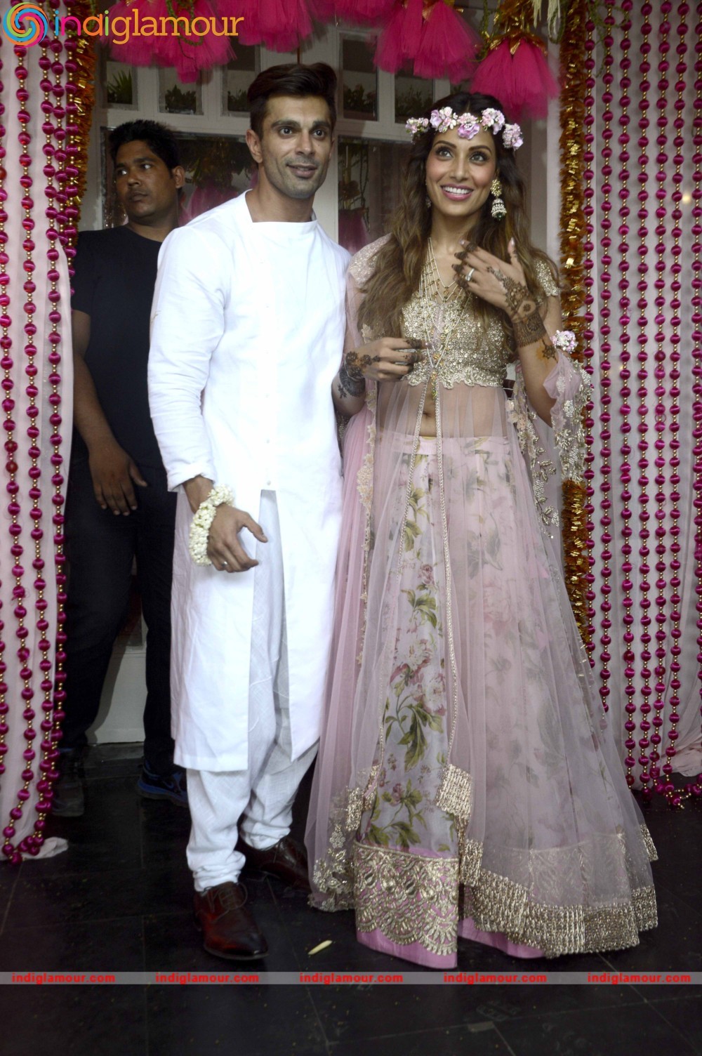 Bipasha Basu and Karan Singh Grover Mehendi Ceremony Event hd photo