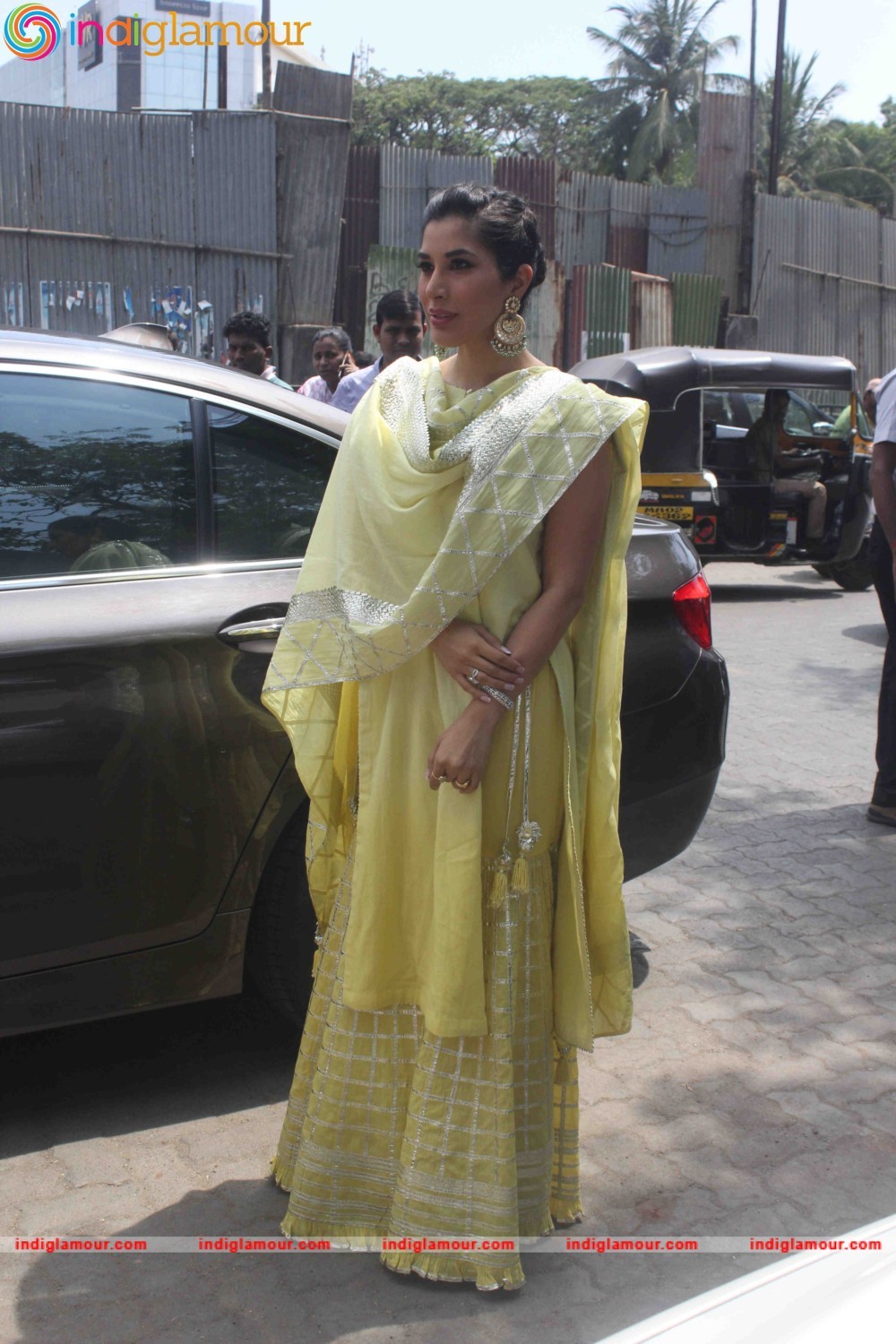 Bipasha Basu and Karan Singh Grover Mehendi Ceremony Event hd photo
