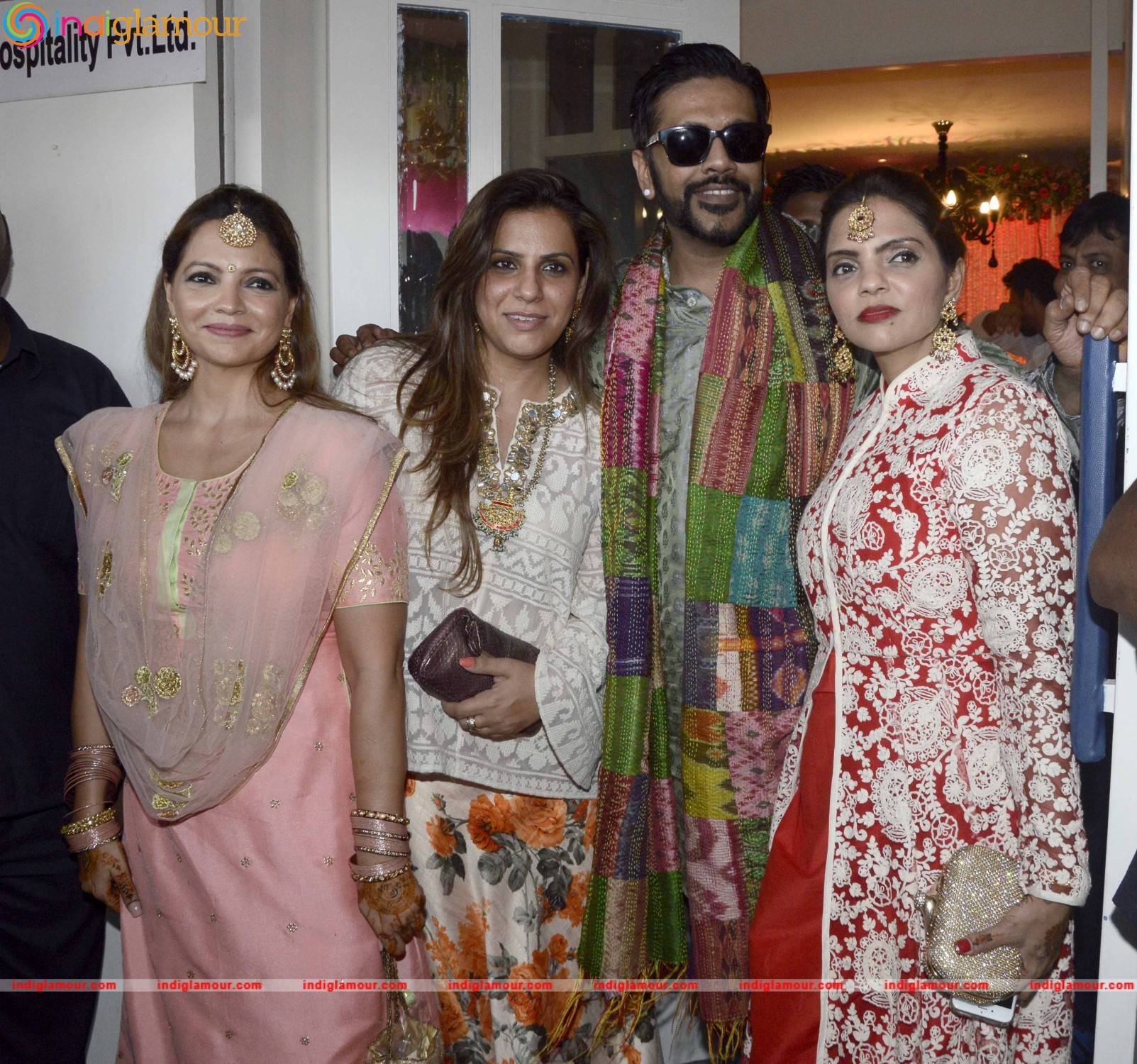 Bipasha Basu and Karan Singh Grover Mehendi Ceremony Event hd photo