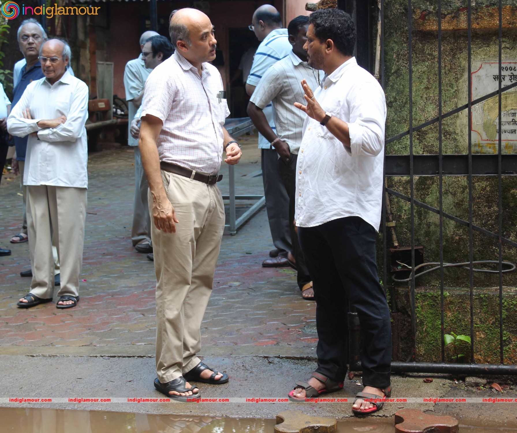 Funeral of Rajjat Barjatya CEO and MD of Rajshri Films Event hd photo