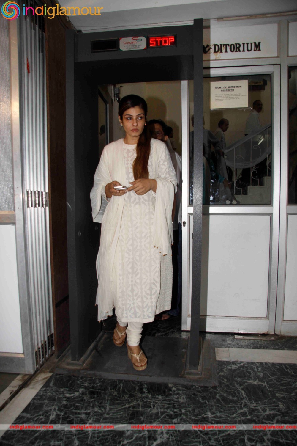 Salman Khan Attend the Prayer Meet of Rajjat Barjatya Event hd photo