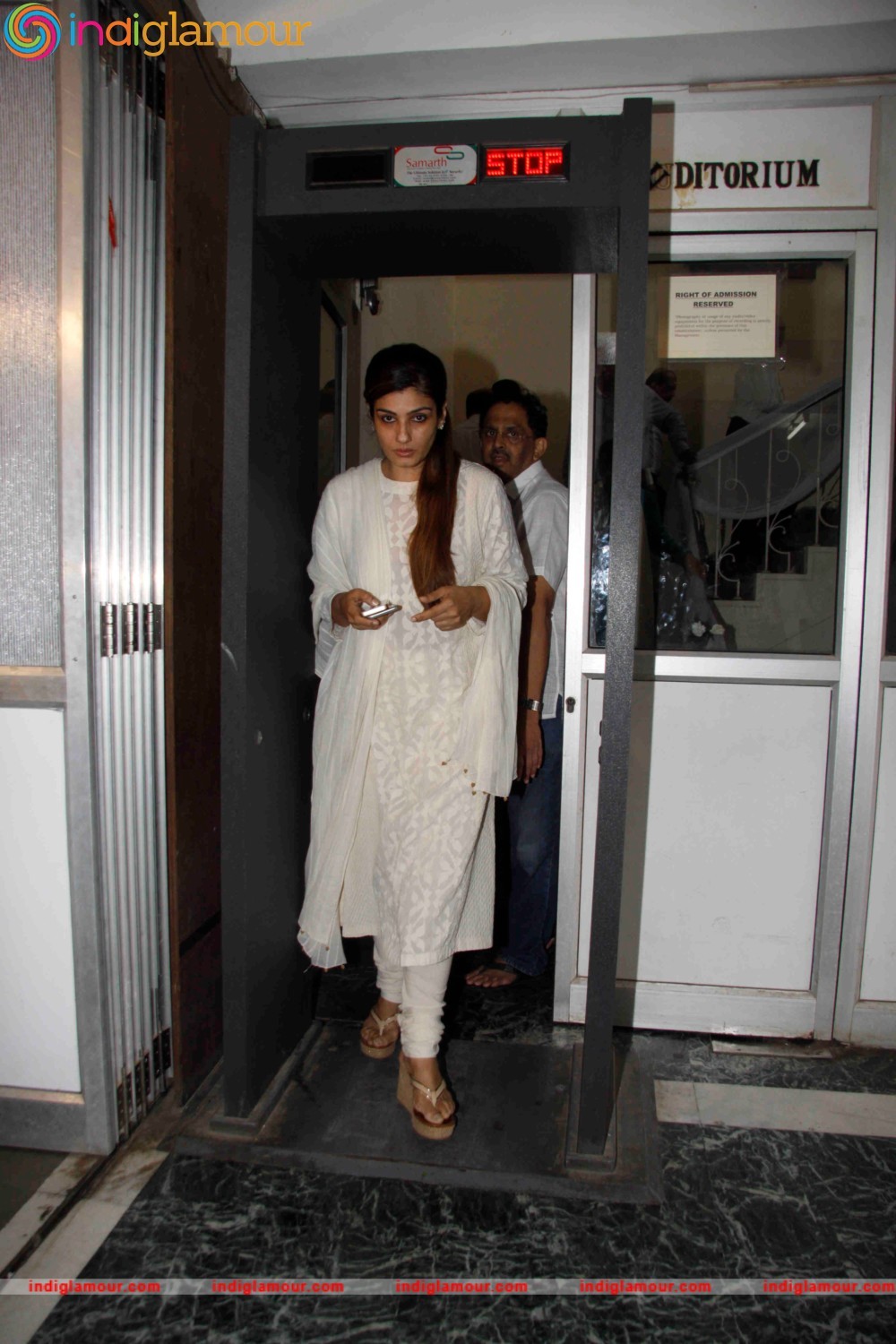 Salman Khan Attend the Prayer Meet of Rajjat Barjatya Event hd photo