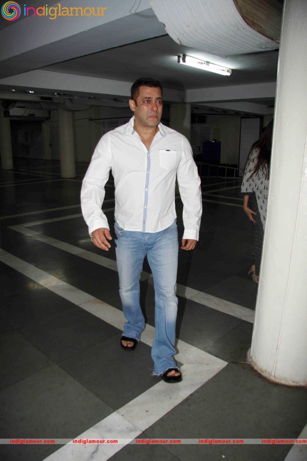 Salman Khan Attend the Prayer Meet of Rajjat Barjatya Event hd photo