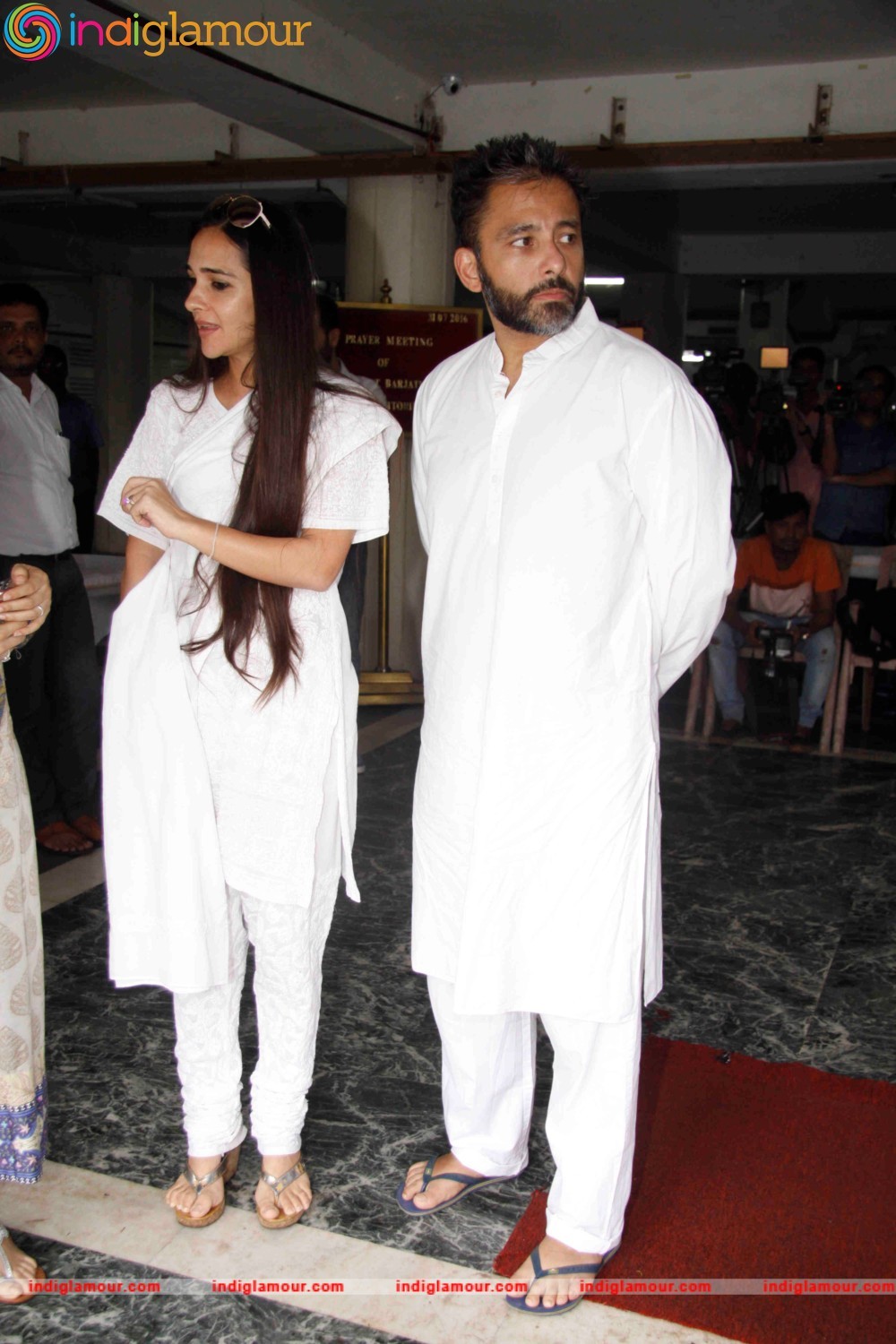 Salman Khan Attend the Prayer Meet of Rajjat Barjatya Event hd photo