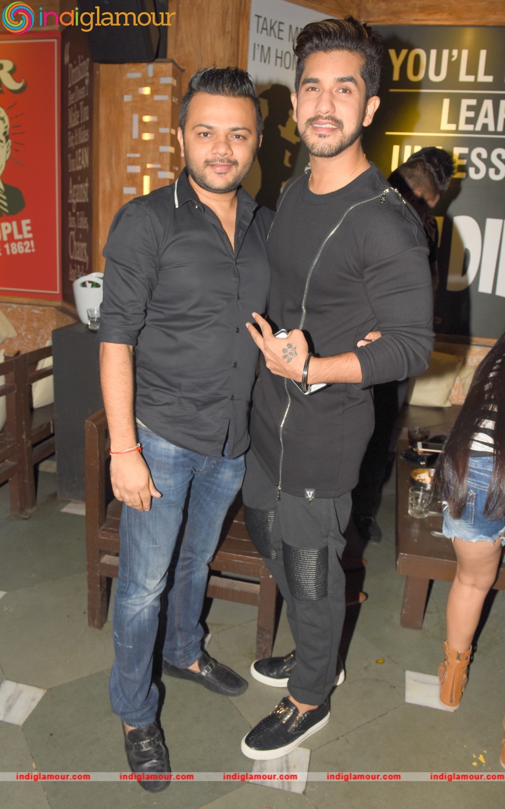 R ADDA Hosted a Star Studded Birthday Bash of Vicky Jain Event hd photo