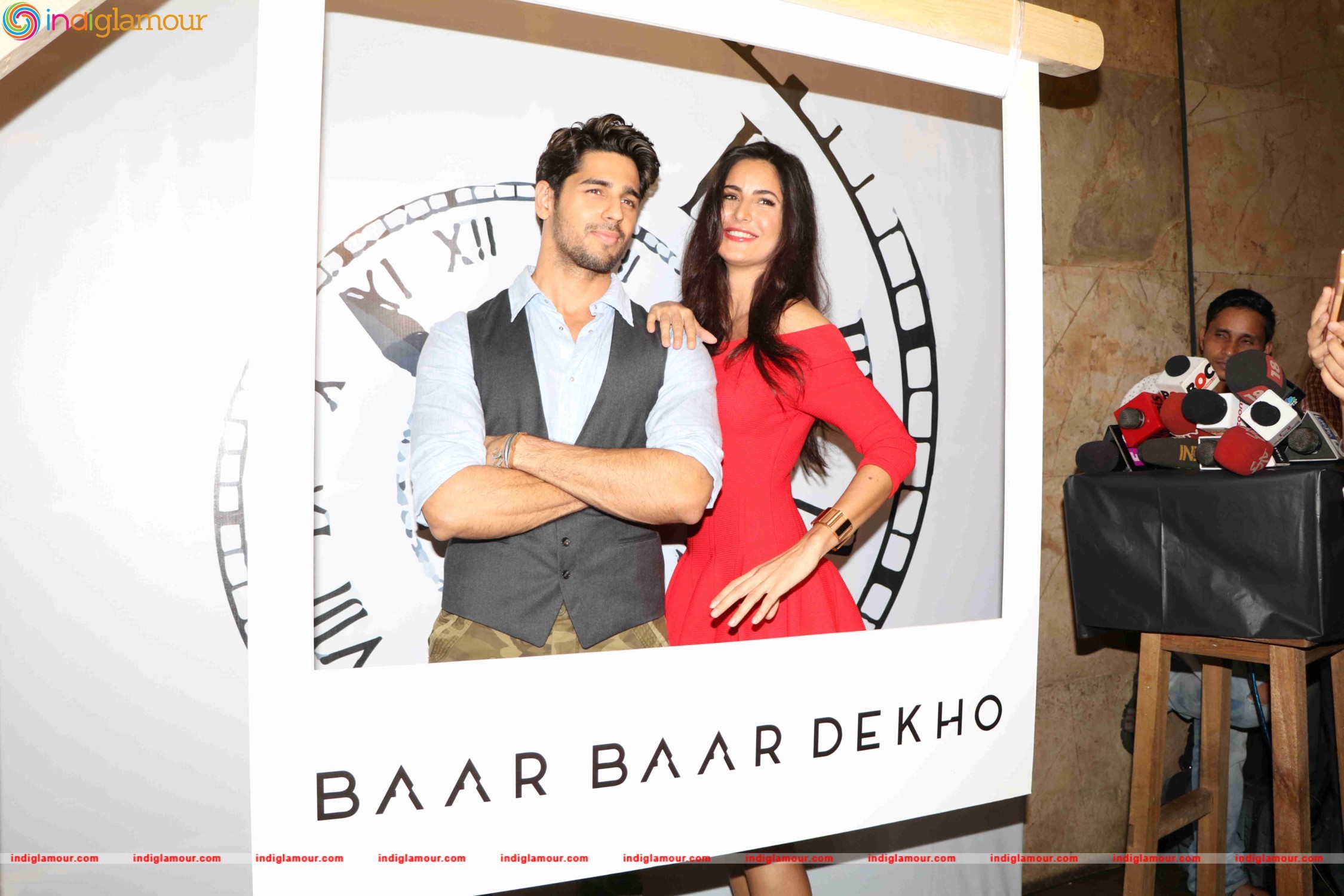 Trailer Launch of Movie Baar Baar Dhekho Event hd photo