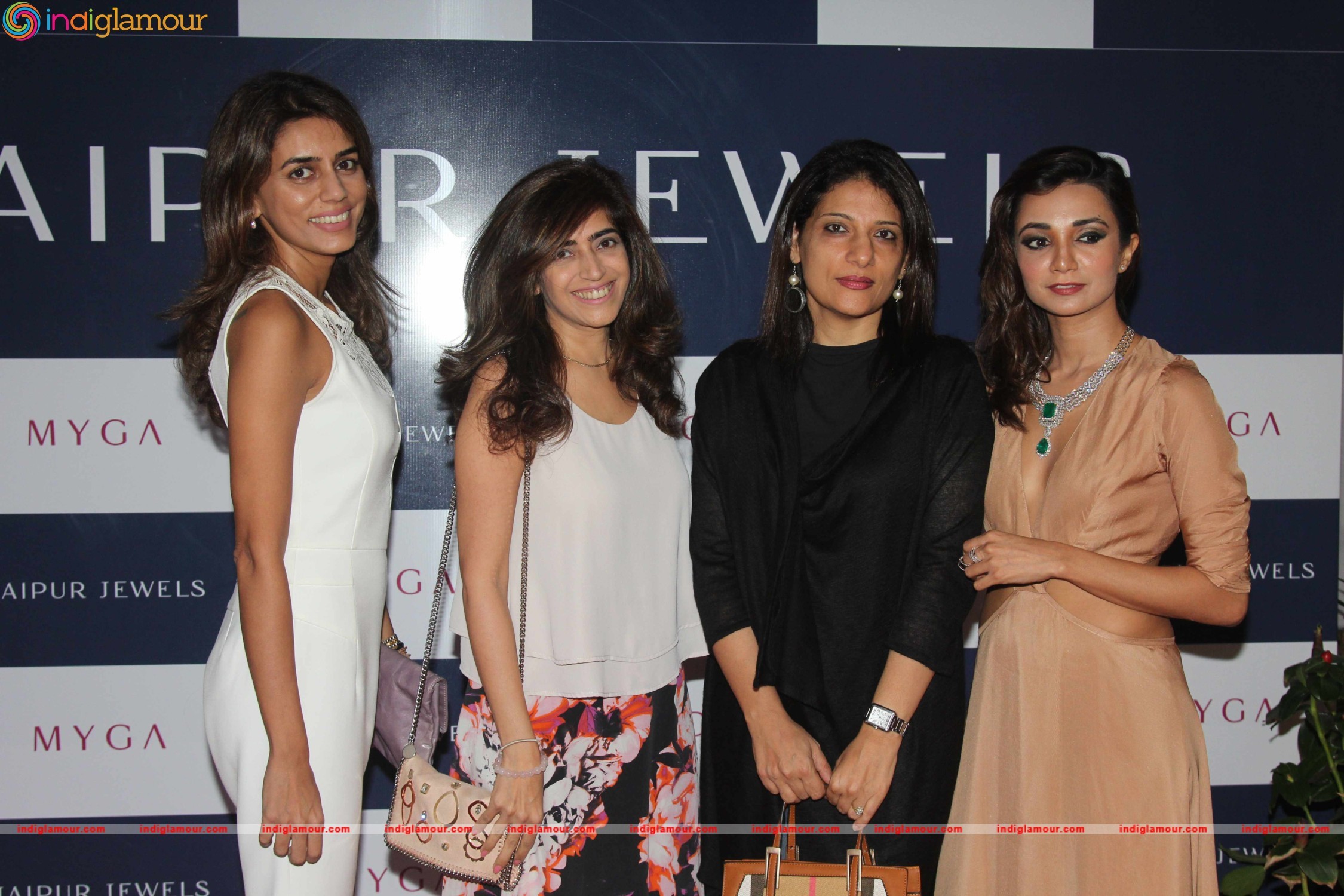 Jaipur Jewels Unveils Mega Campaign Co Host by Ira Dubey Event hd photo