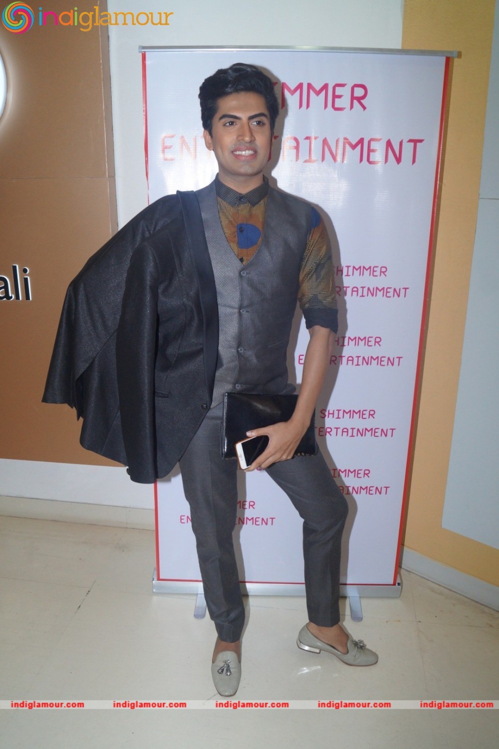 Red Carpet Launch of Its Fusion Restaurant With Many Celebs Event hd photo