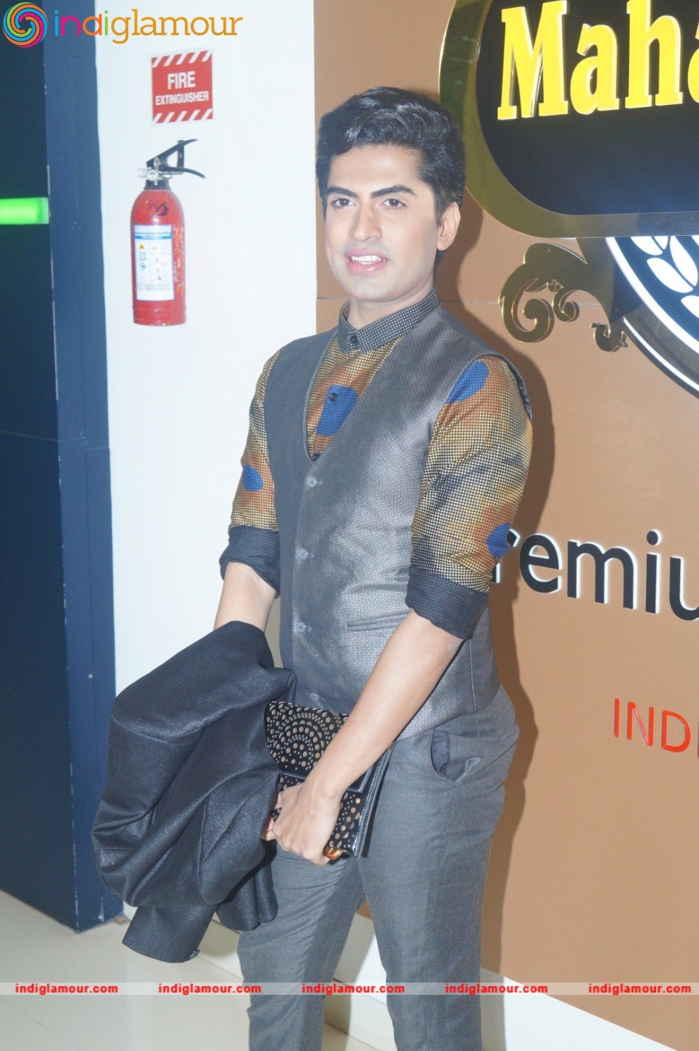 Red Carpet Launch of Its Fusion Restaurant With Many Celebs Event hd photo