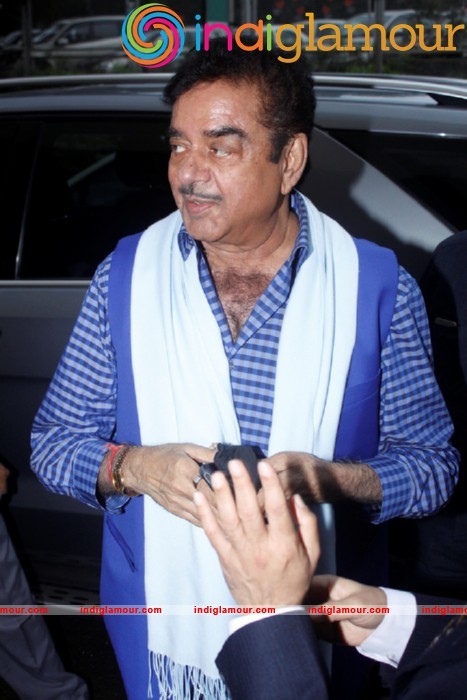 Shatrughan Sinha During The Unveiling Of The Wall Of Tribute And Felicitating Event hd photo