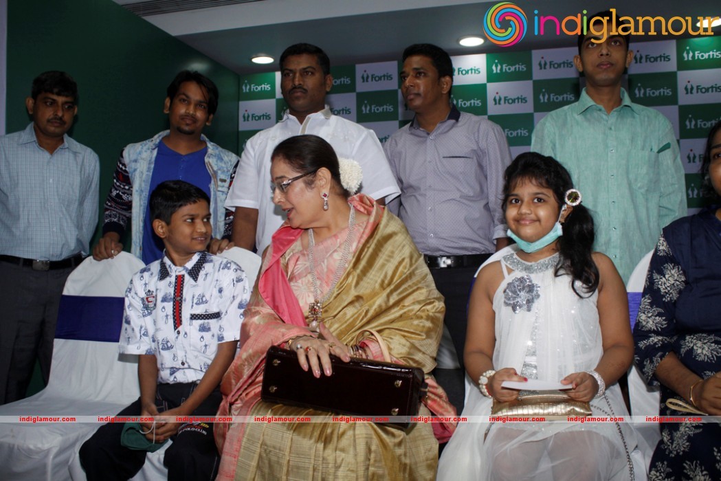 Shatrughan Sinha During The Unveiling Of The Wall Of Tribute And Felicitating Event hd photo