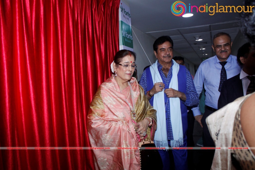 Shatrughan Sinha During The Unveiling Of The Wall Of Tribute And Felicitating Event hd photo