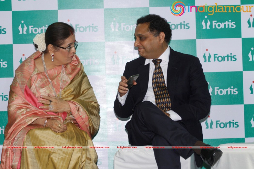 Shatrughan Sinha During The Unveiling Of The Wall Of Tribute And Felicitating Event hd photo