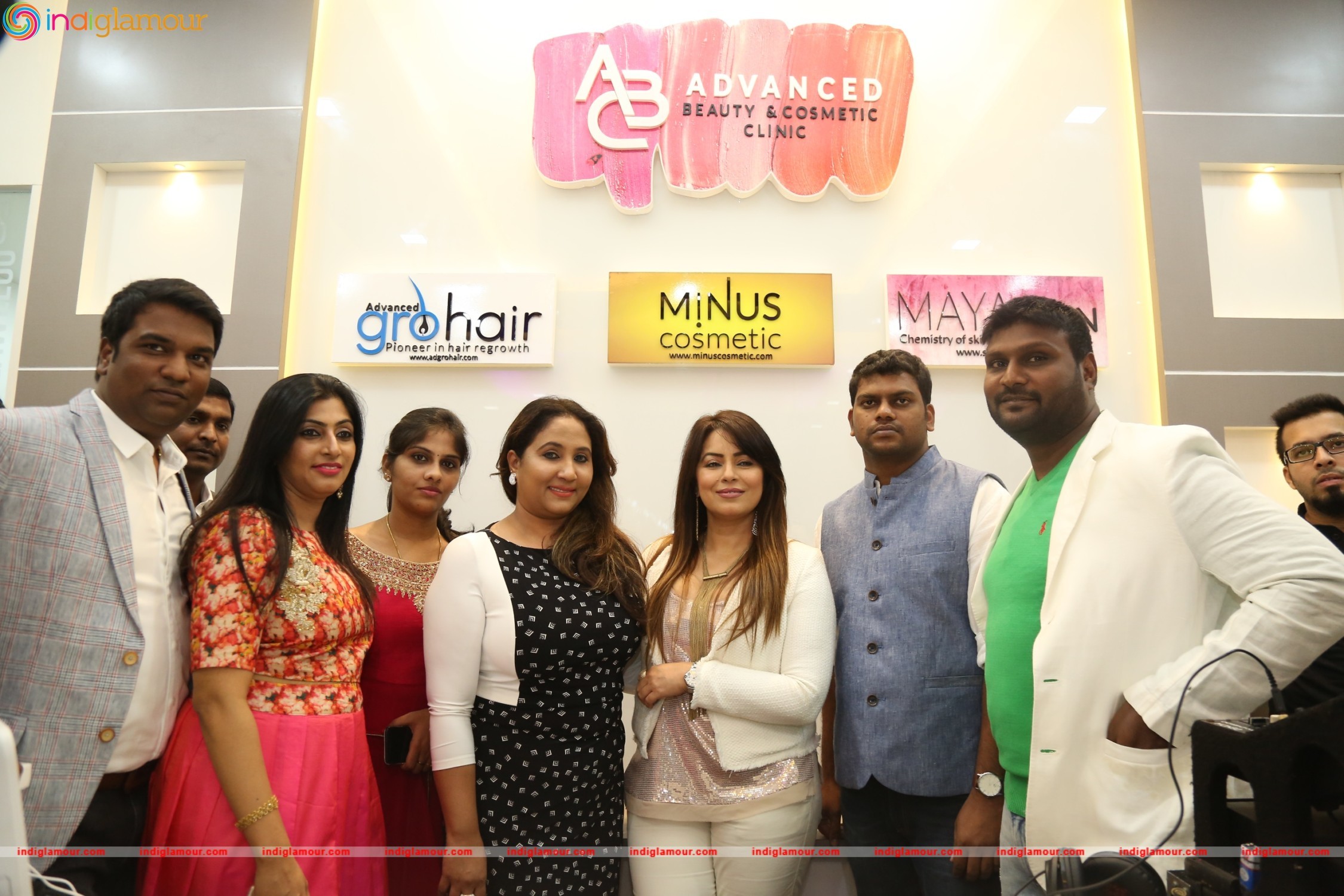 Actress Mahima Chaudhry Launches the New Advanced Beauty and Cosmetic Clinic at Kilpauk Event hd photo