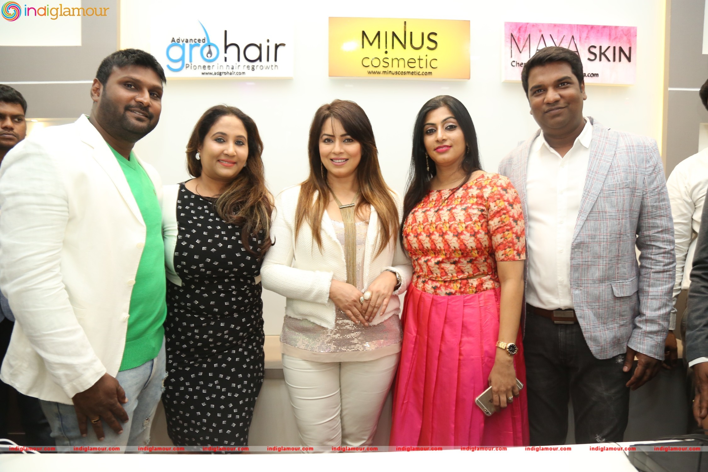 Actress Mahima Chaudhry Launches the New Advanced Beauty and Cosmetic Clinic at Kilpauk Event hd photo