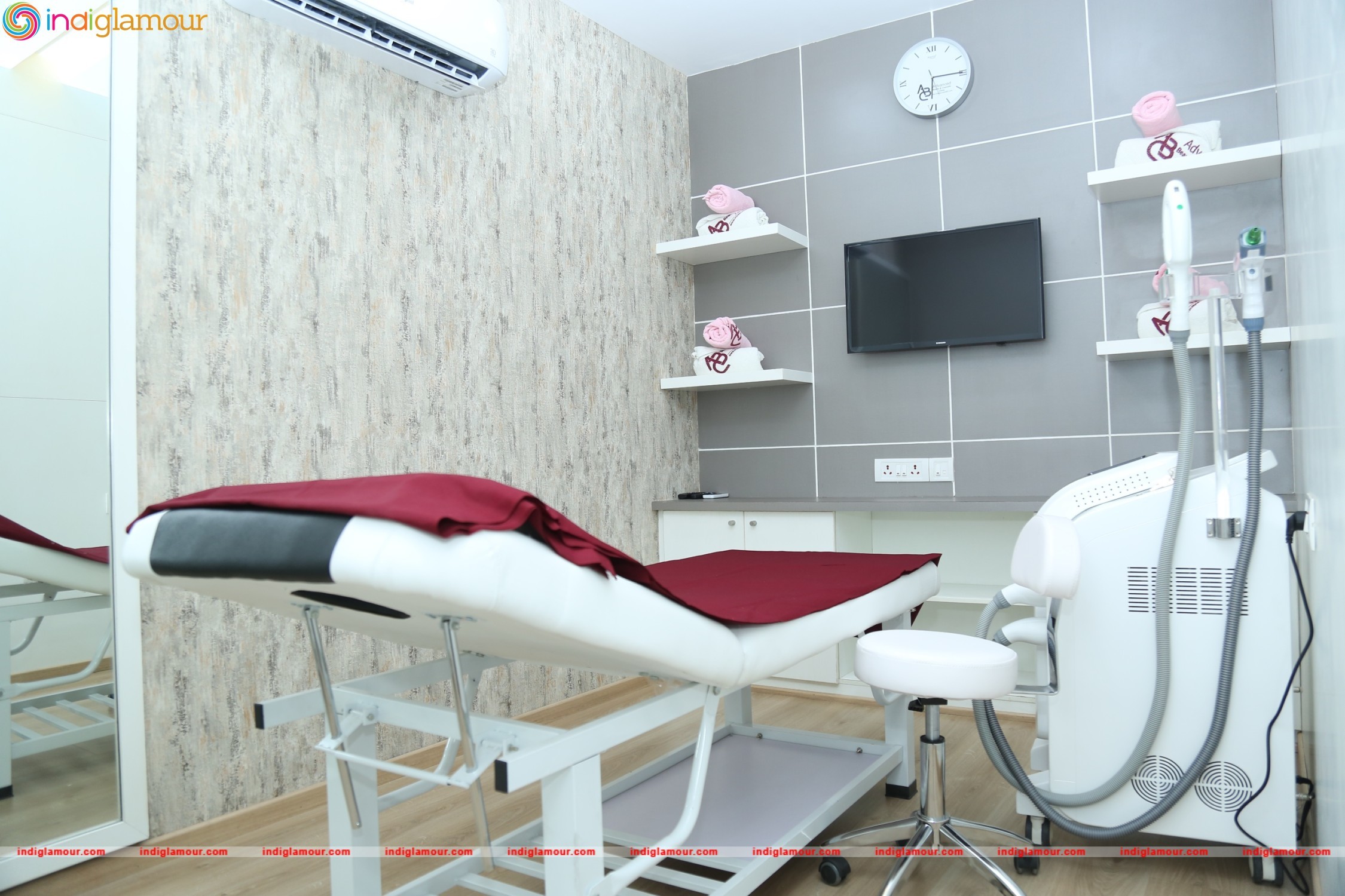 Actress Mahima Chaudhry Launches the New Advanced Beauty and Cosmetic Clinic at Kilpauk Event hd photo