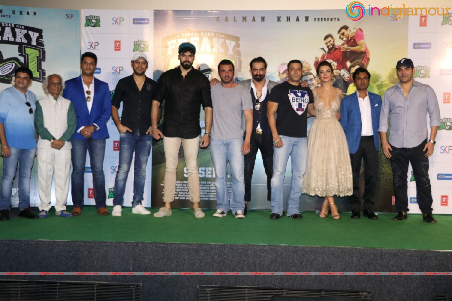 Salman Khan At Trailer Launch Of Film Freaky Ali Event hd photo