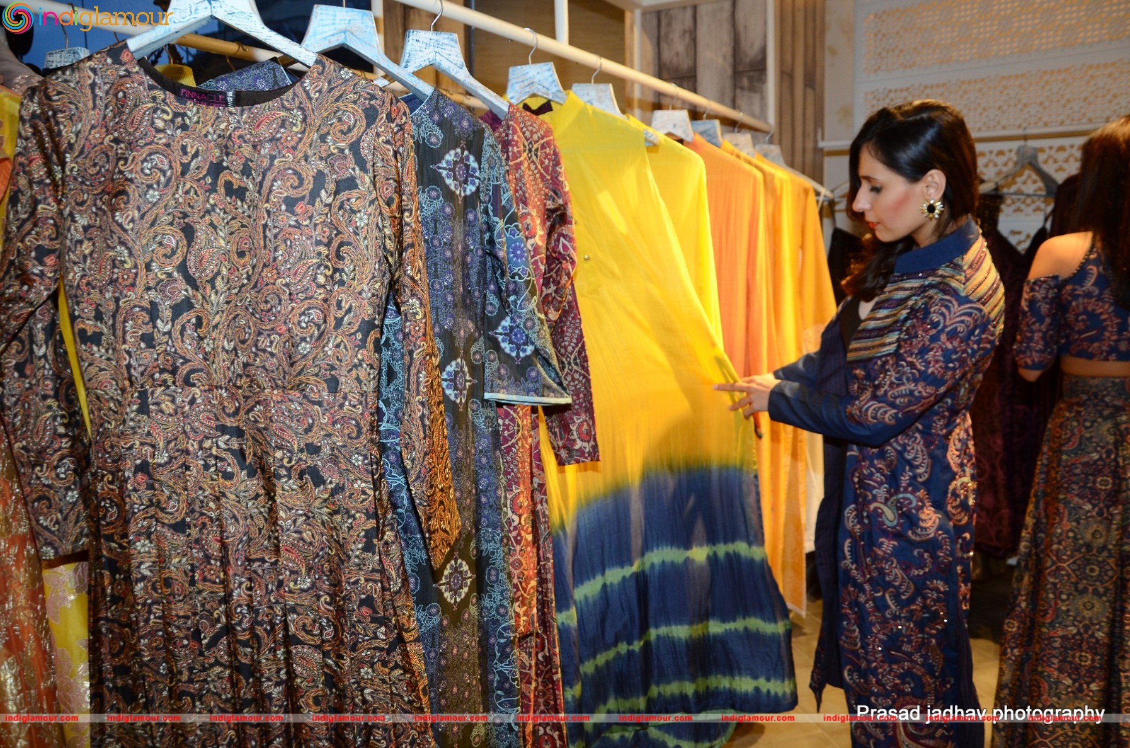 Exclusive Preview of Her Aw16 Collection Event hd photo