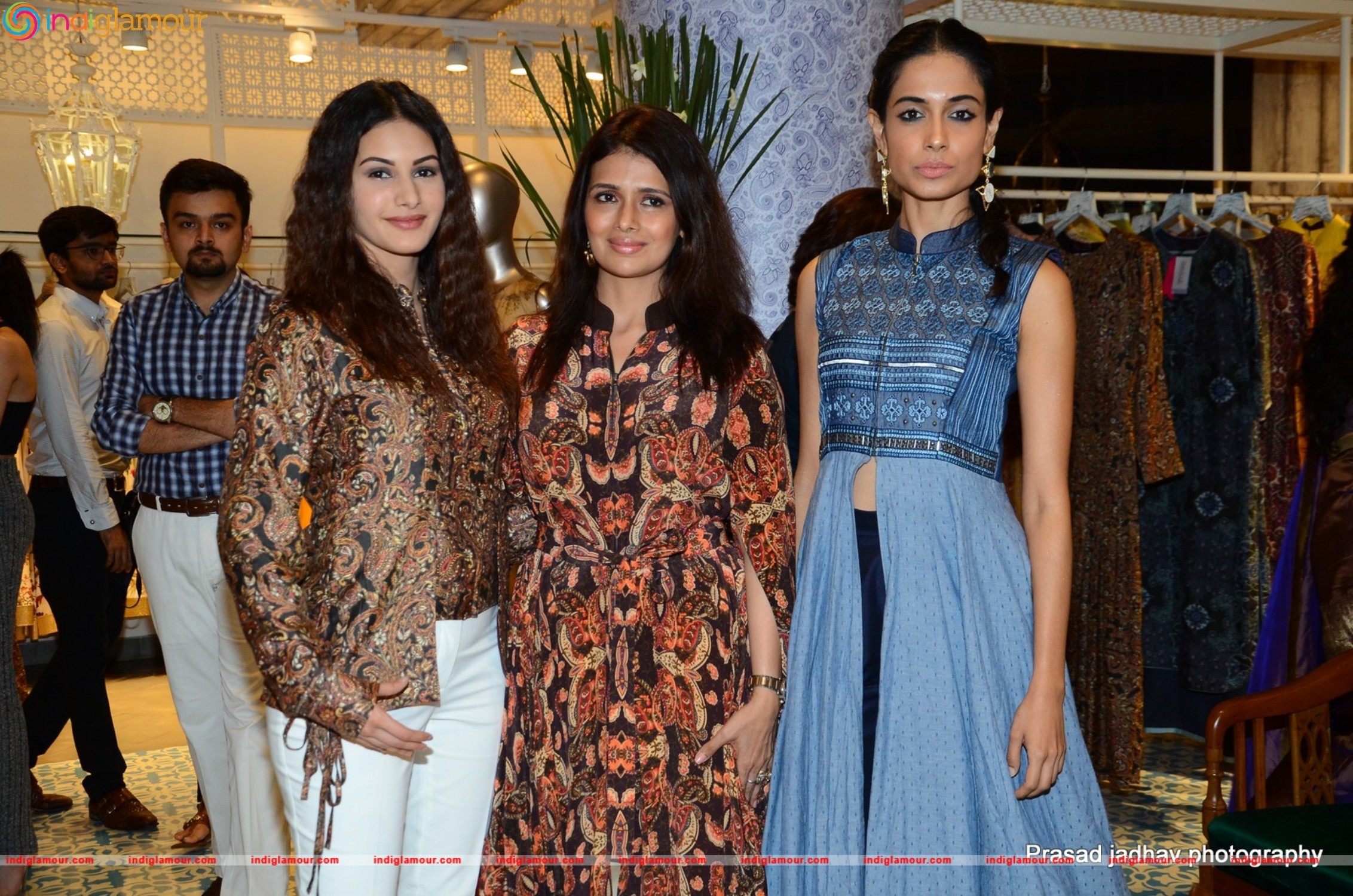 Exclusive Preview of Her Aw16 Collection Event hd photo