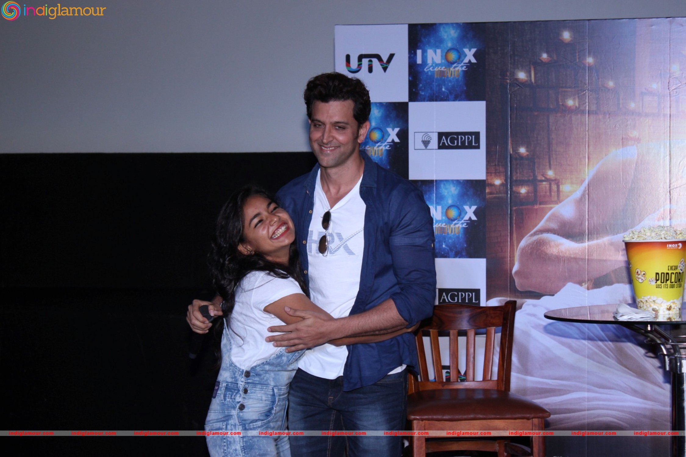 Meet and Greet With Hritik Roshan and Pooja Hegde For Film Mohenjo Daro Event hd photo