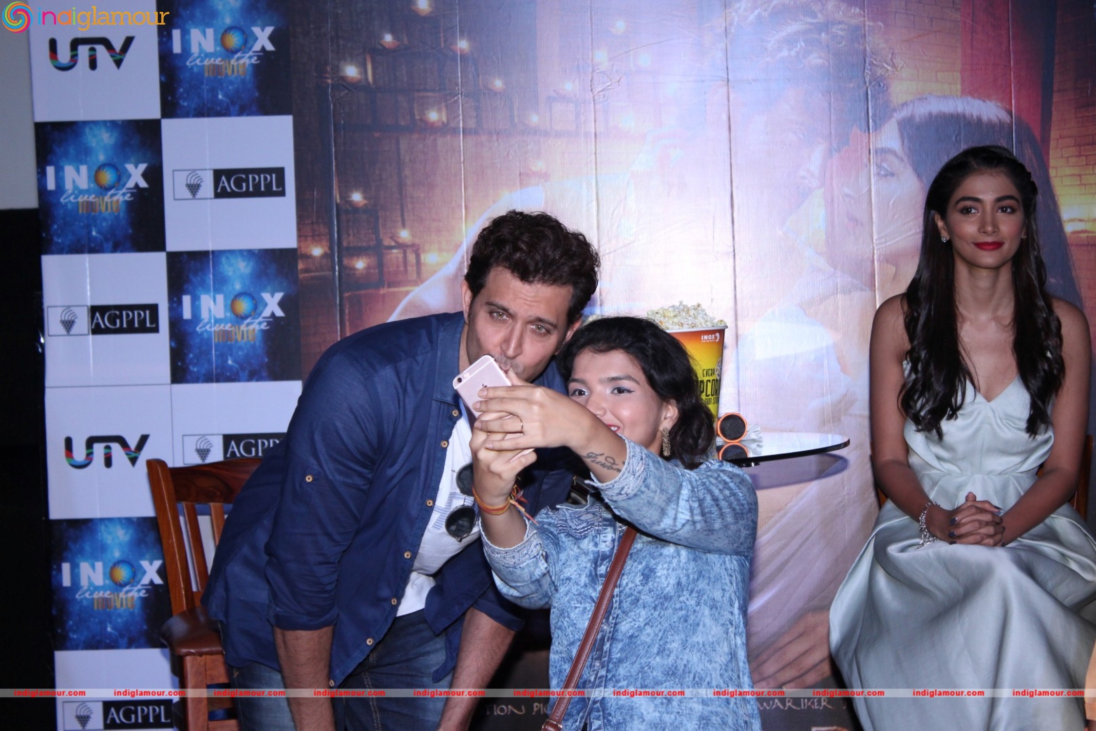 Meet and Greet With Hritik Roshan and Pooja Hegde For Film Mohenjo Daro Event hd photo