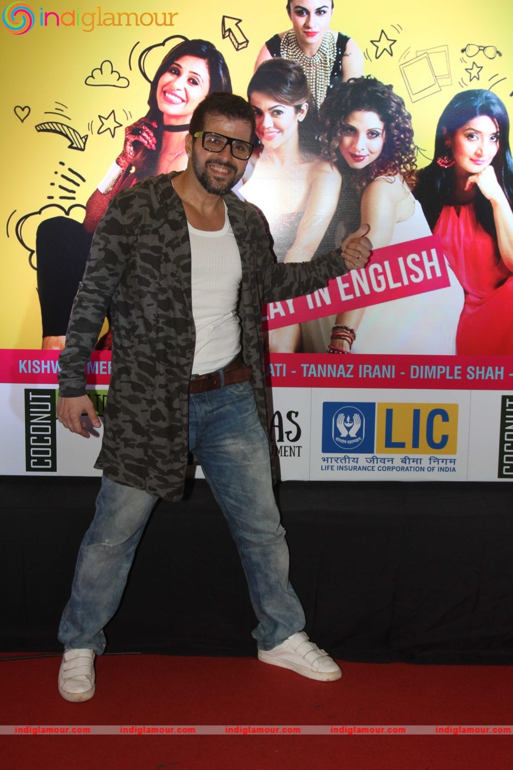 Premiere of English Play Selfie Event hd photo