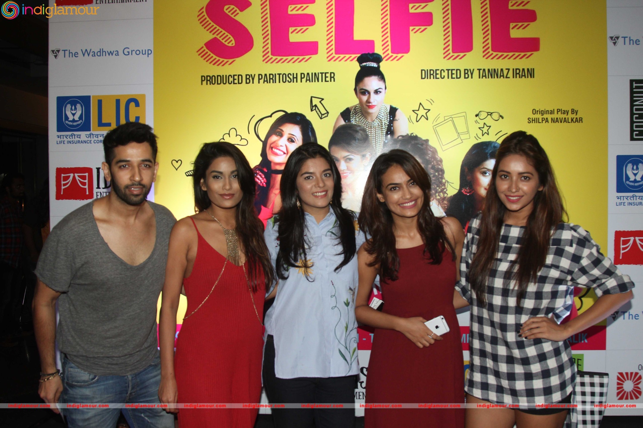 Premiere of English Play Selfie Event hd photo