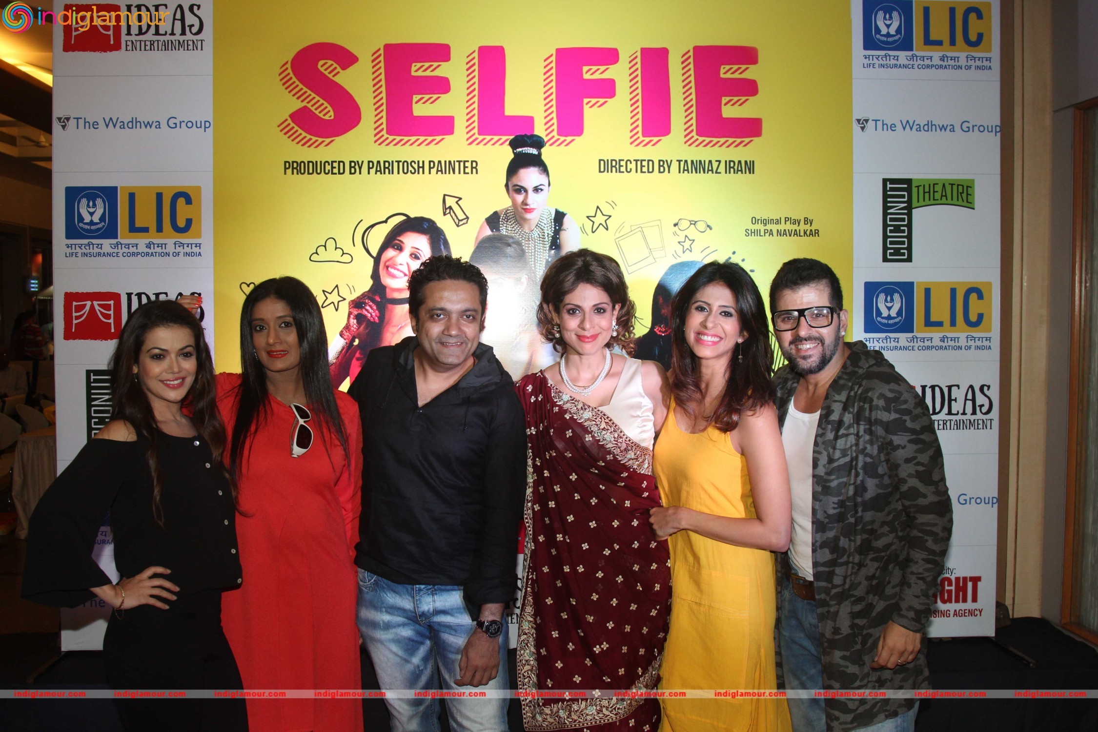 Premiere of English Play Selfie Event hd photo