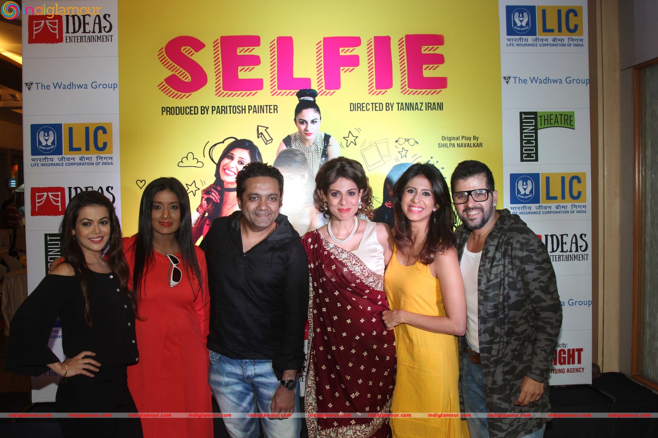 Premiere of English Play Selfie Event hd photo