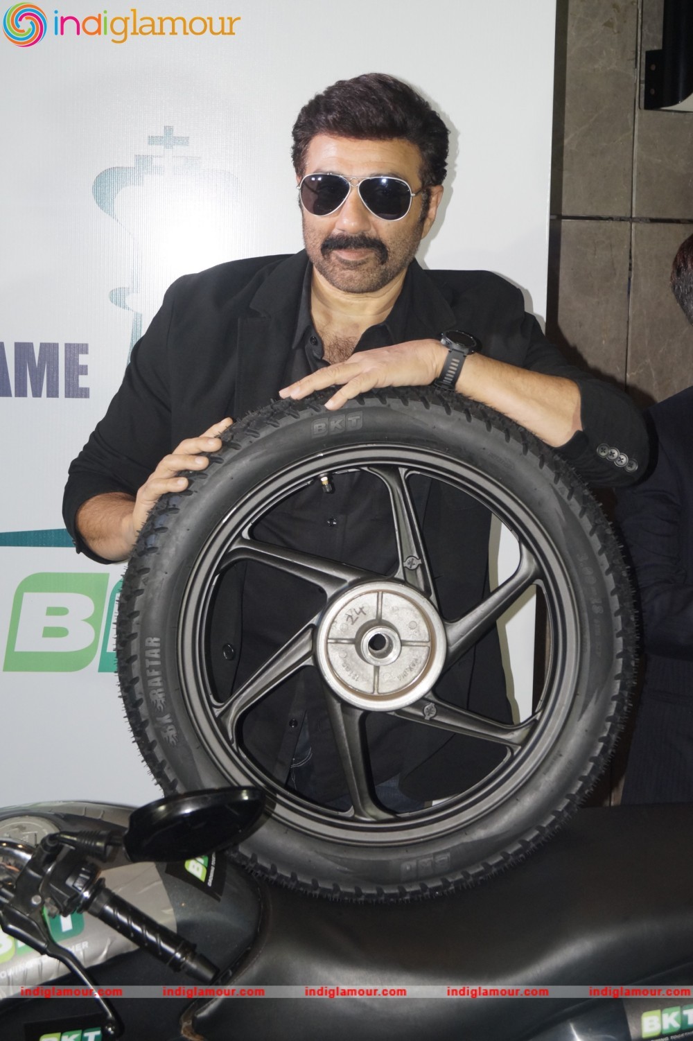 Sunny Deol Launched The New Two Wheeler Tire From BKT Tires Event hd photo