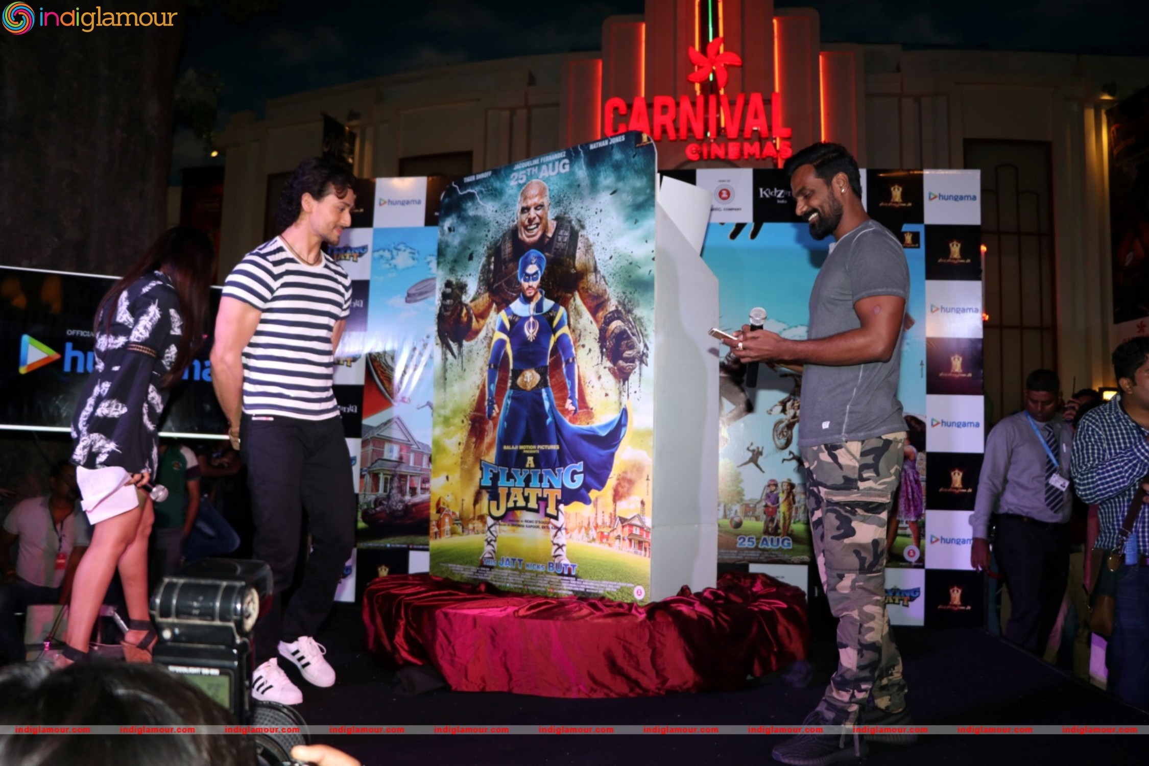 Tiger Shroff and Remo D'Souza At Launch Of Official Game Of SuperHero Event hd photo