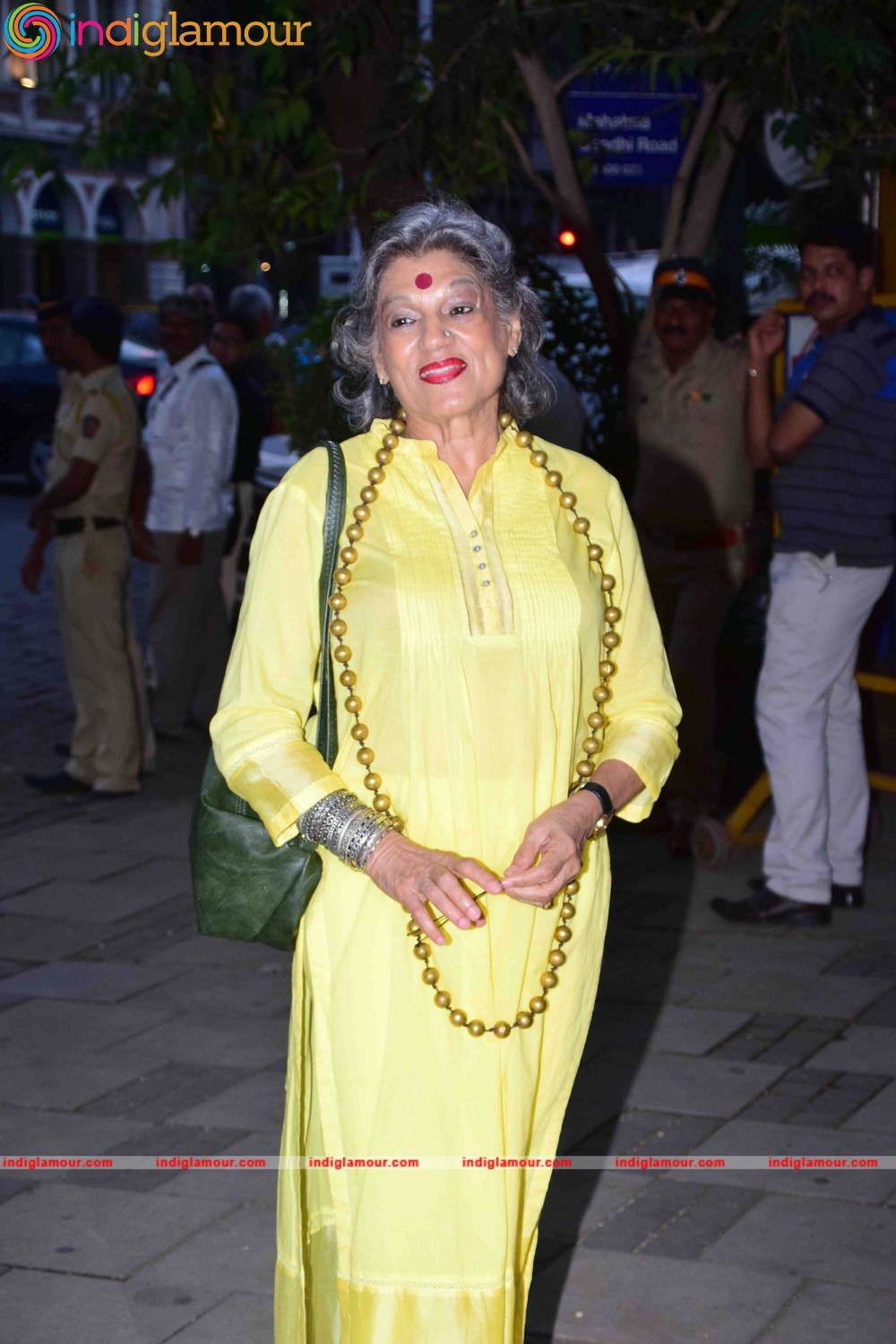 Amitabh Bachchan launches Dilip De's digital art exhibition (1) Event hd photo