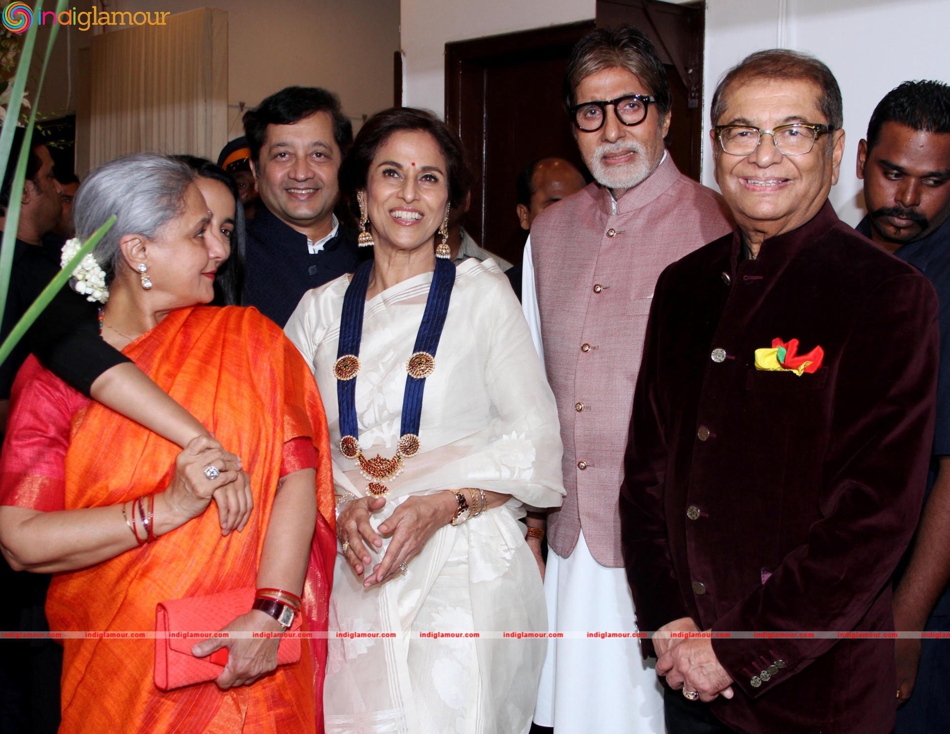 Amitabh Bachchan launches Dilip De's digital art exhibition (1) Event hd photo