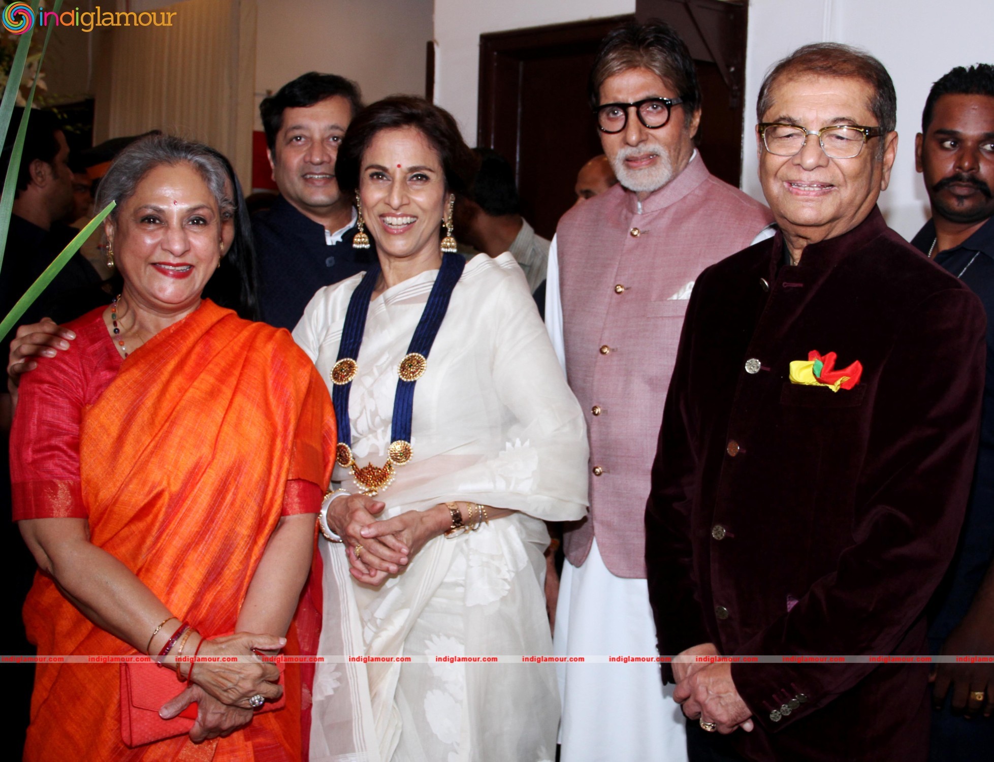 Amitabh Bachchan launches Dilip De's digital art exhibition (1) Event hd photo