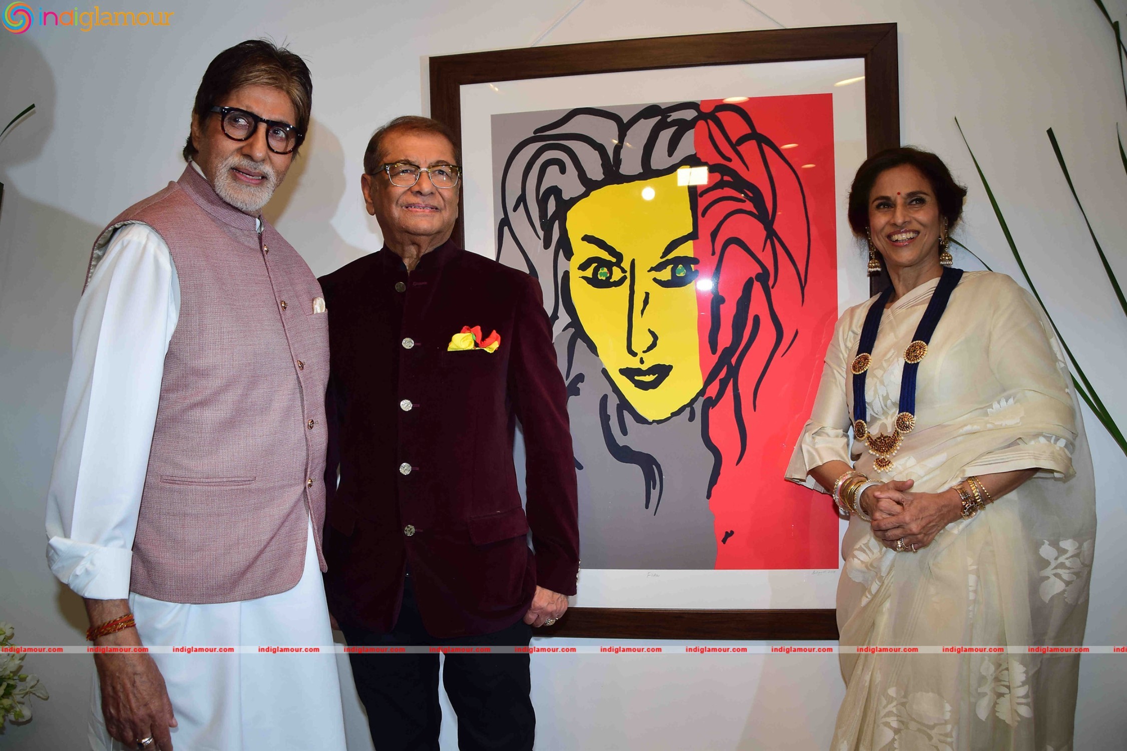 Amitabh Bachchan launches Dilip De's digital art exhibition (1) Event hd photo