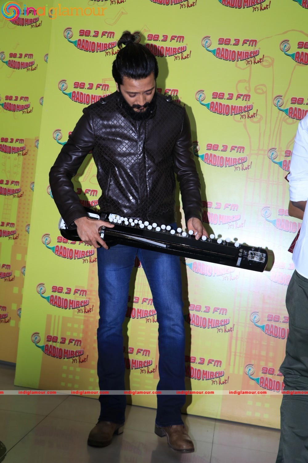 Riteish Deshmukh Launched Film Banjo New Song At Radio Mirchi Photos Event hd photo