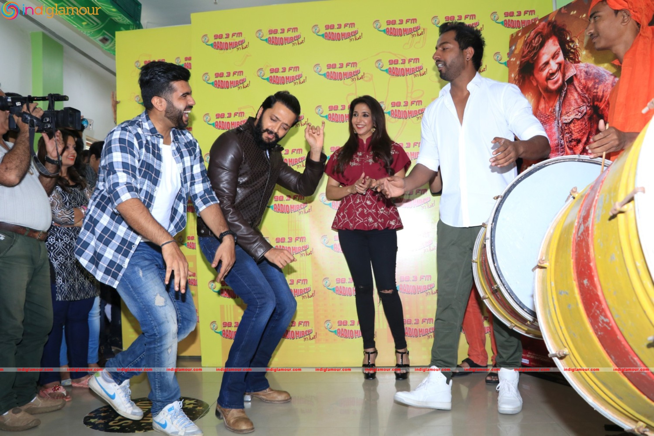 Riteish Deshmukh Launched Film Banjo New Song At Radio Mirchi Photos Event hd photo