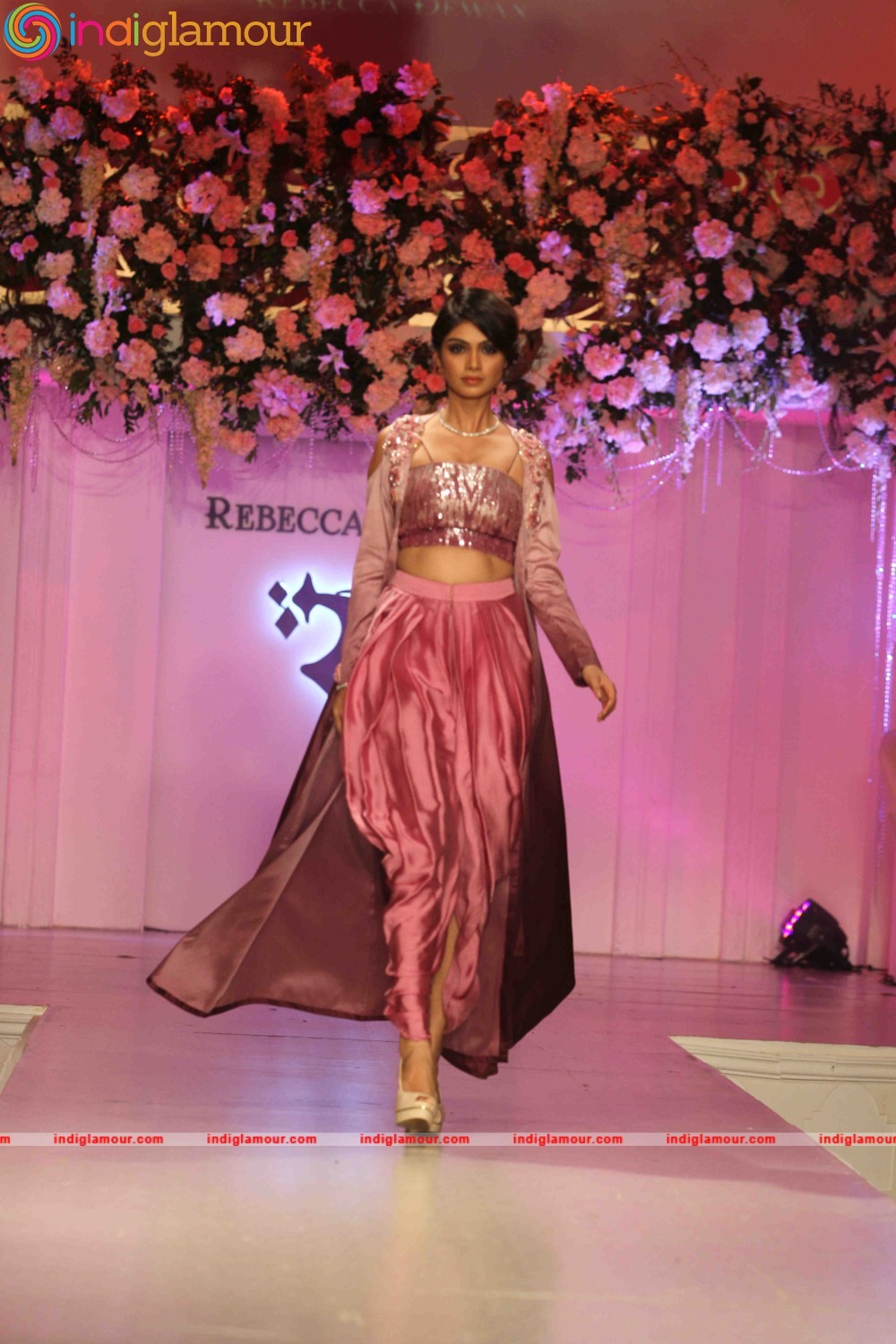 Sushmita Sen walk ramp Event hd photo