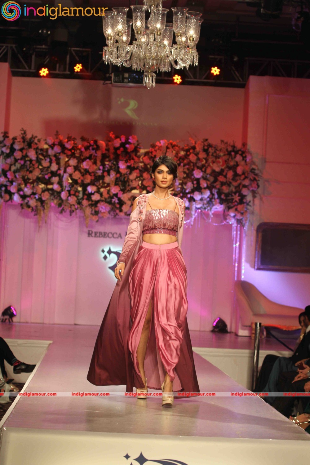 Sushmita Sen walk ramp Event hd photo