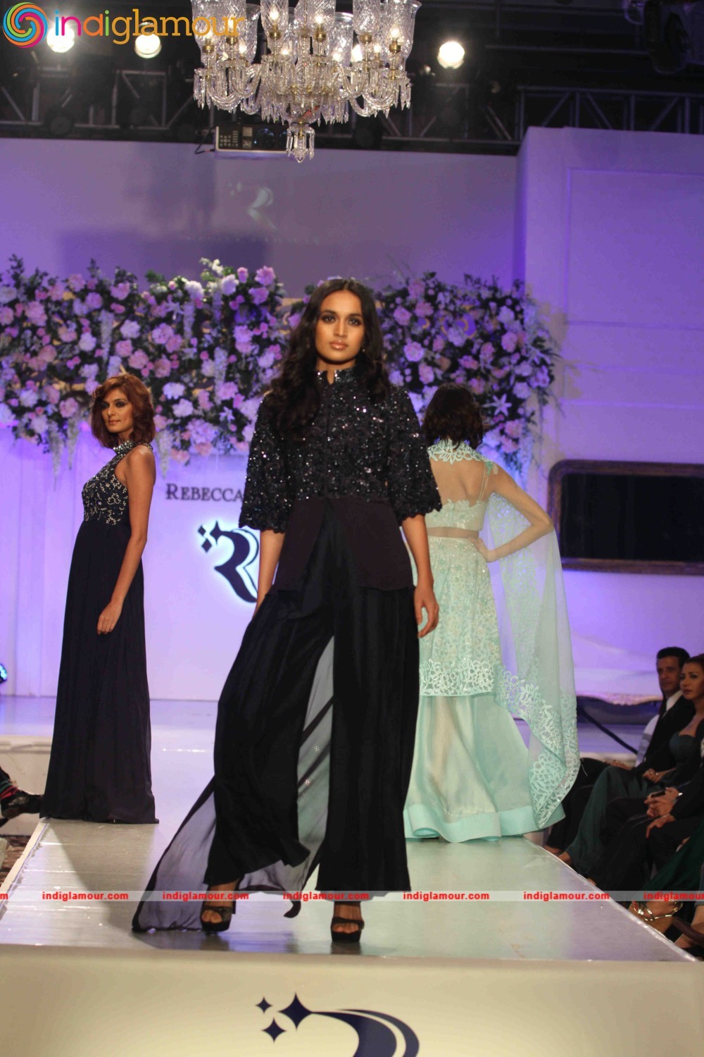 Sushmita Sen walk ramp Event hd photo