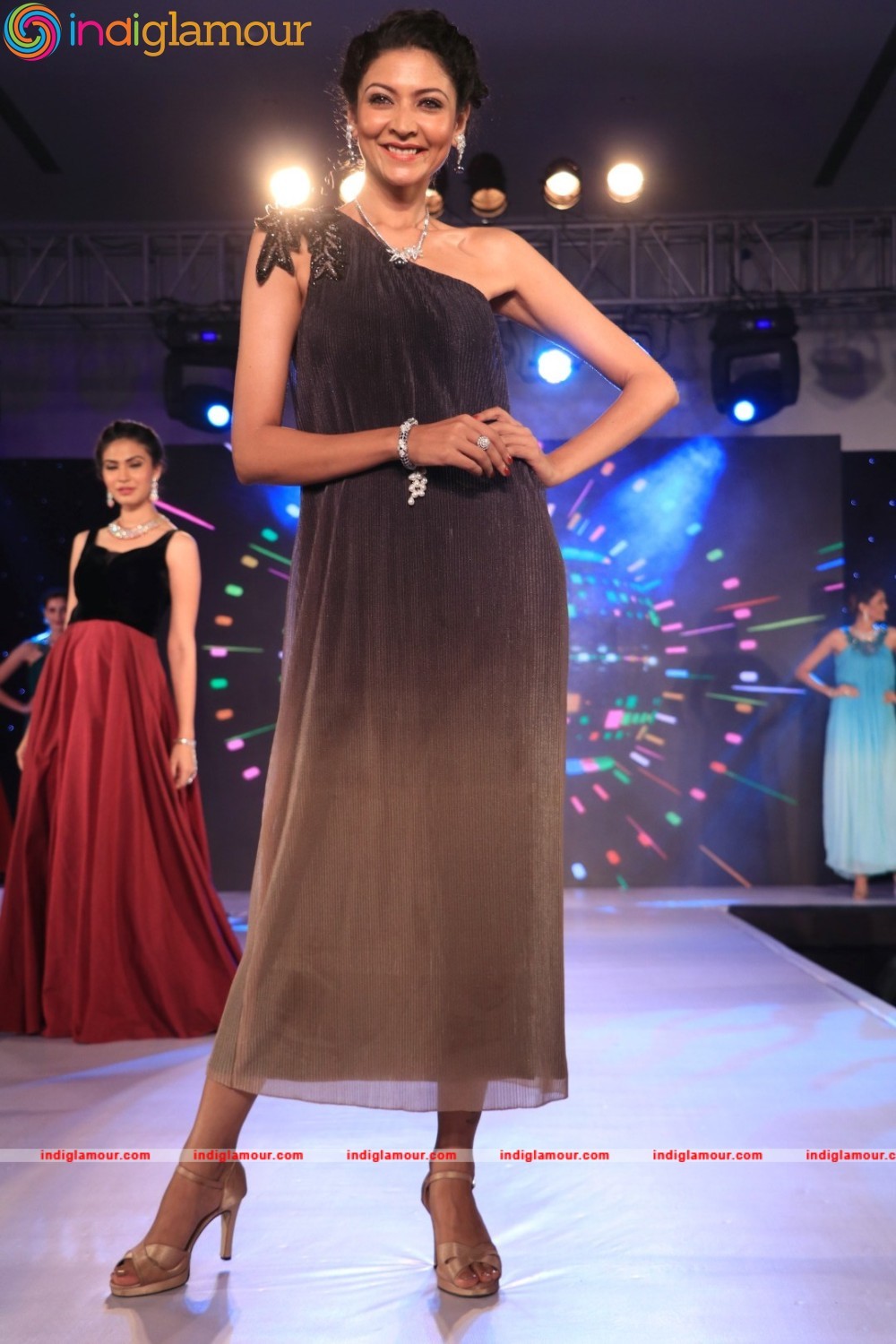 Fashion show at Glamour Exhibition 2016 Event hd photo